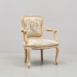 1277 1076 ARMCHAIR